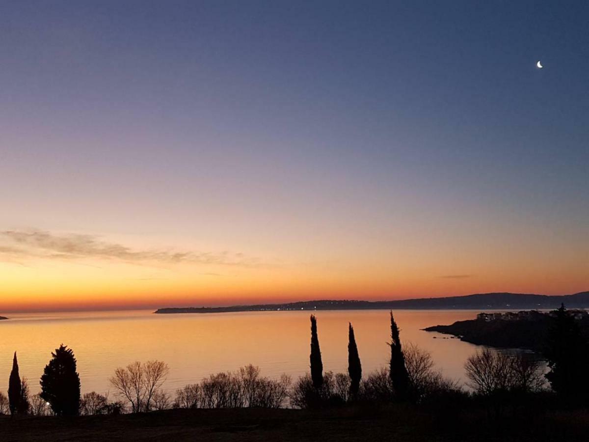 Morning Star Deluxe Διαμέρισμα Τσερνομόρετς Εξωτερικό φωτογραφία